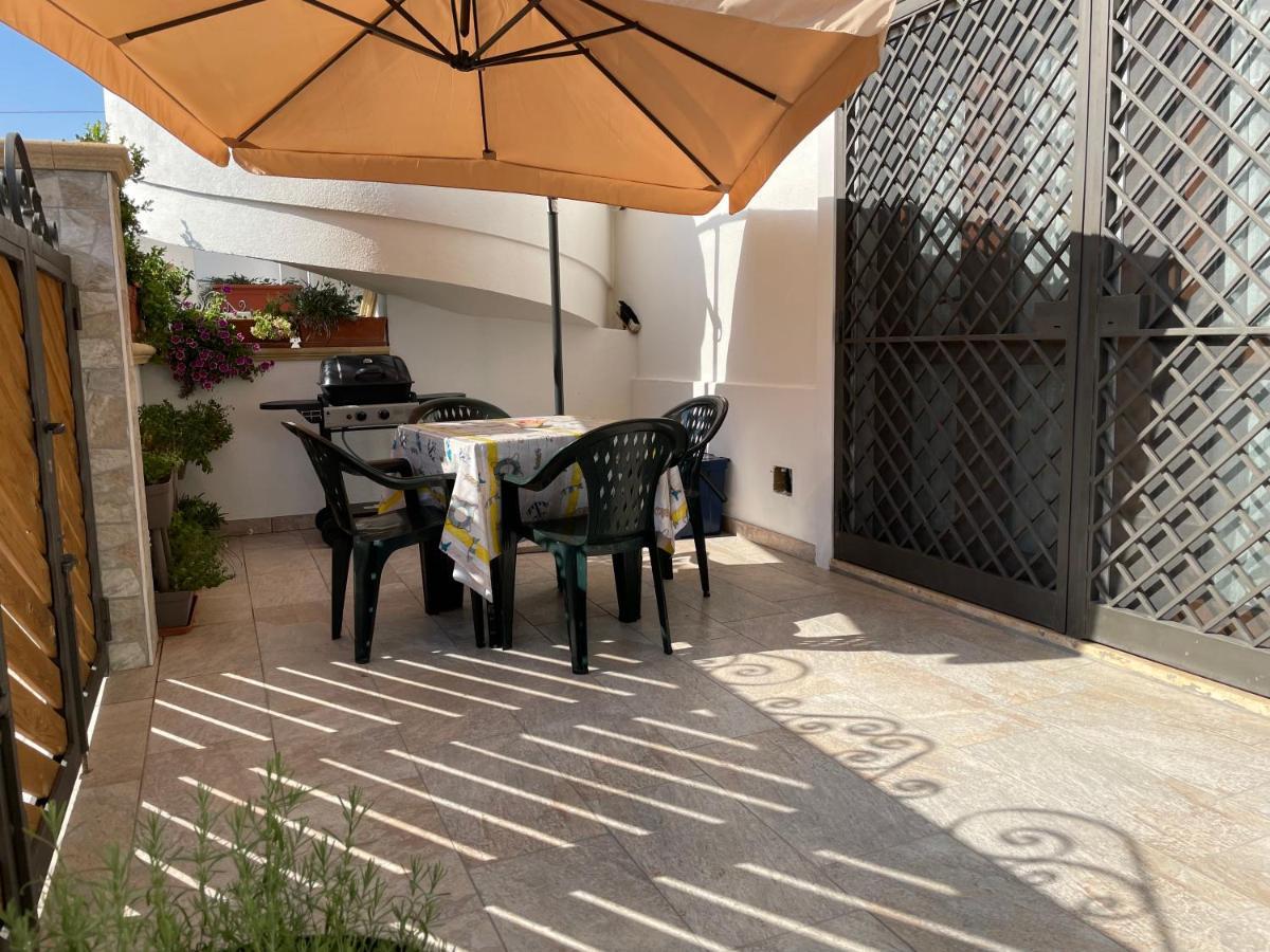 Appartamento low cost nel cuore del Salento Racale Esterno foto