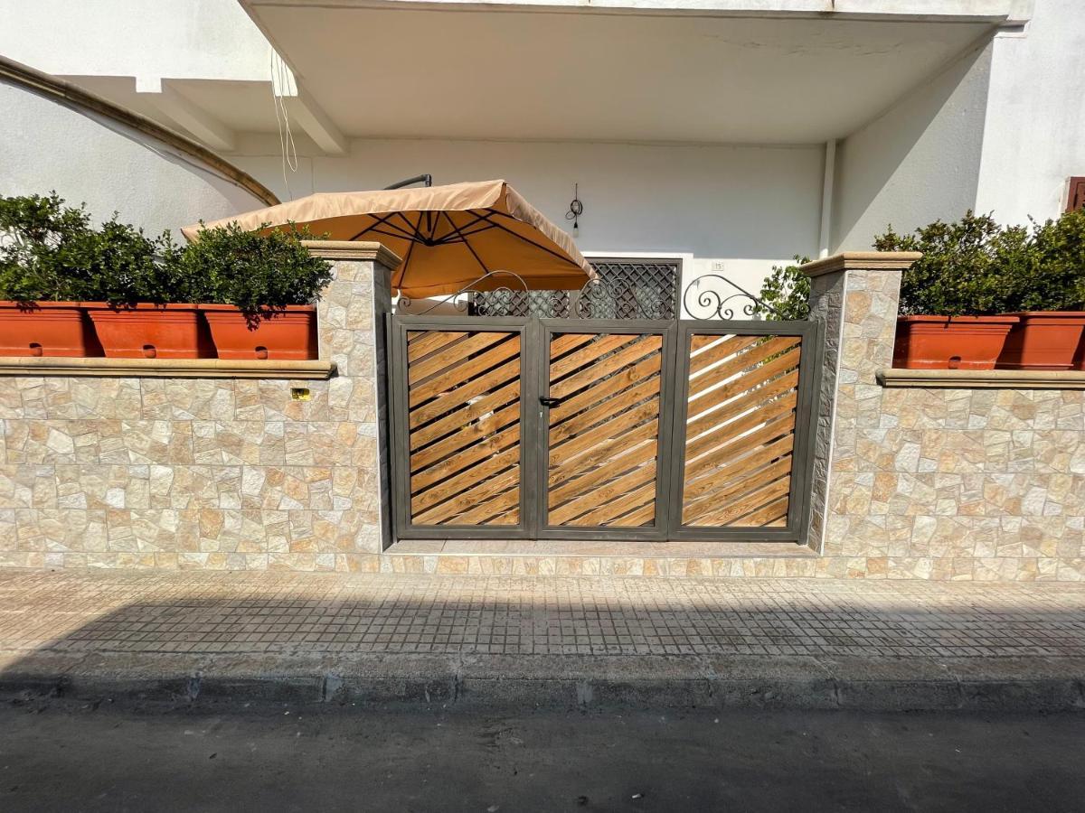 Appartamento low cost nel cuore del Salento Racale Esterno foto