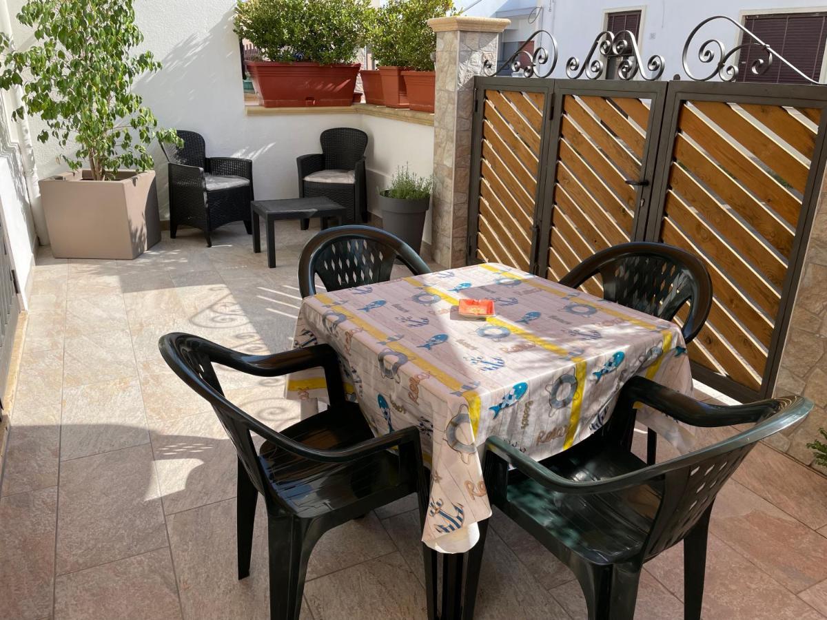 Appartamento low cost nel cuore del Salento Racale Esterno foto