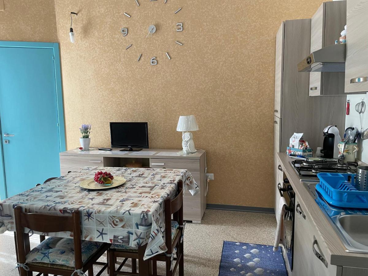 Appartamento low cost nel cuore del Salento Racale Esterno foto